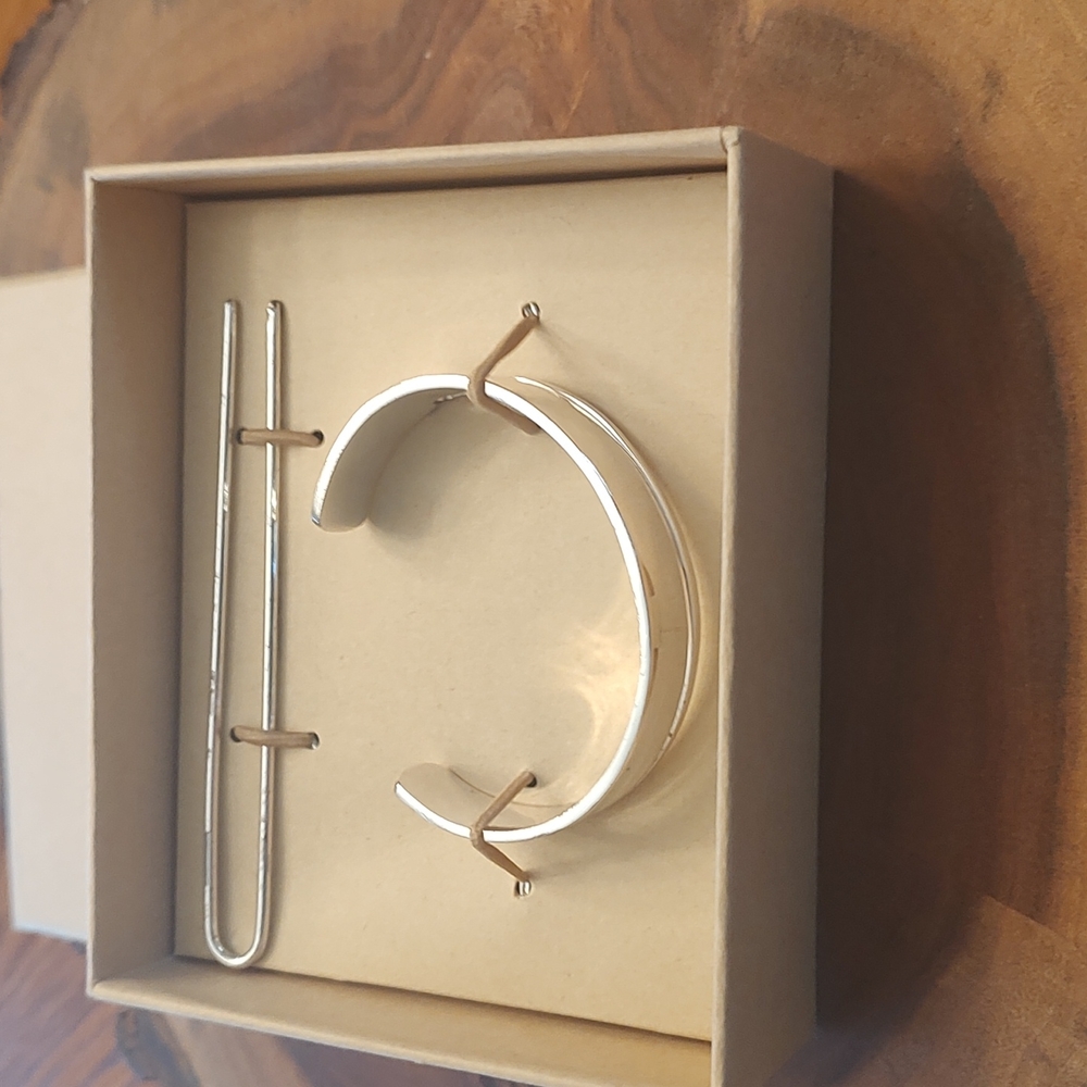 Jen Atkin/Chloe+Isabel bun cuff